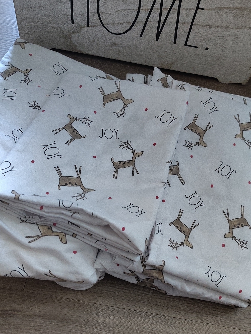 Rae Dunn Holiday Reindeer Twin Sheet Set